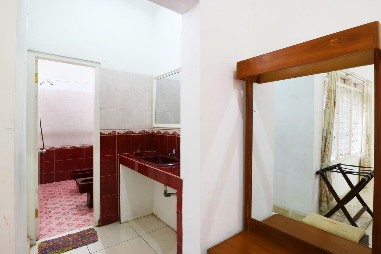 Villa Madani Paragajen Экстерьер фото