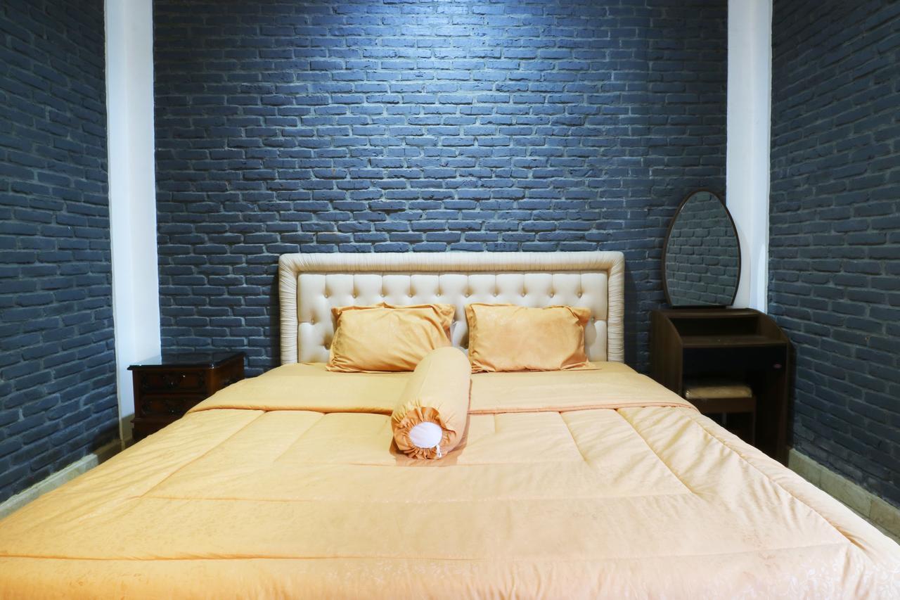 Villa Madani Paragajen Экстерьер фото