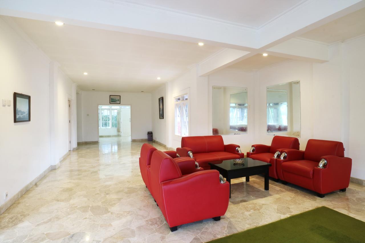 Villa Madani Paragajen Экстерьер фото