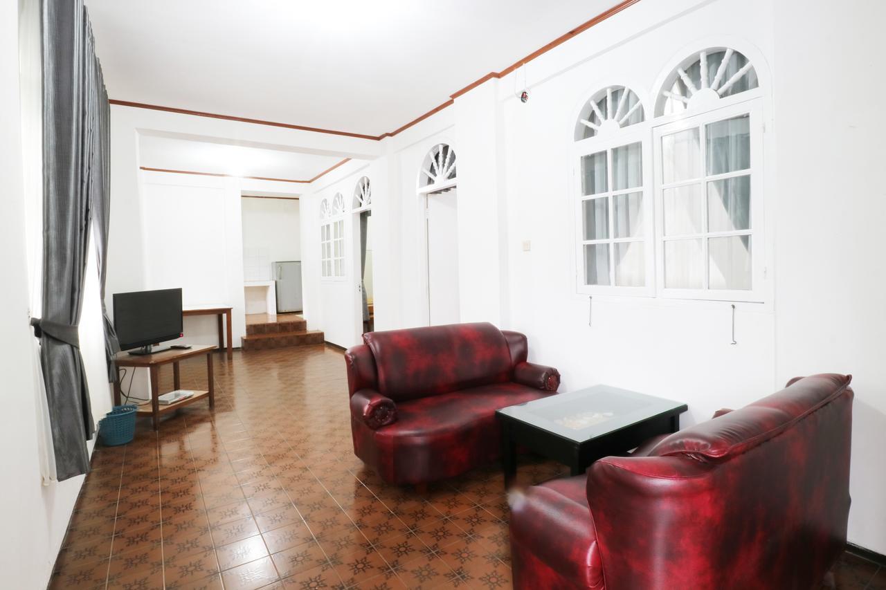 Villa Madani Paragajen Экстерьер фото