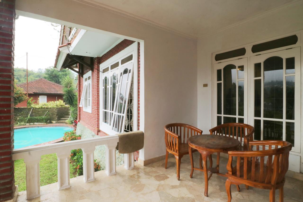 Villa Madani Paragajen Экстерьер фото